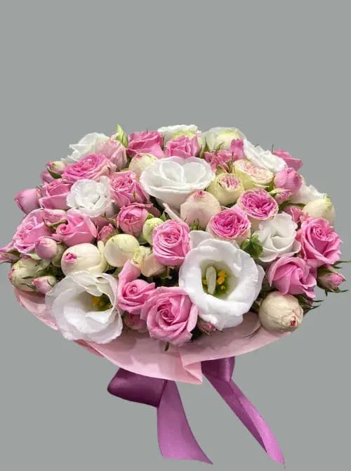  Эустома и кустовые розы с доставкой в Сочи