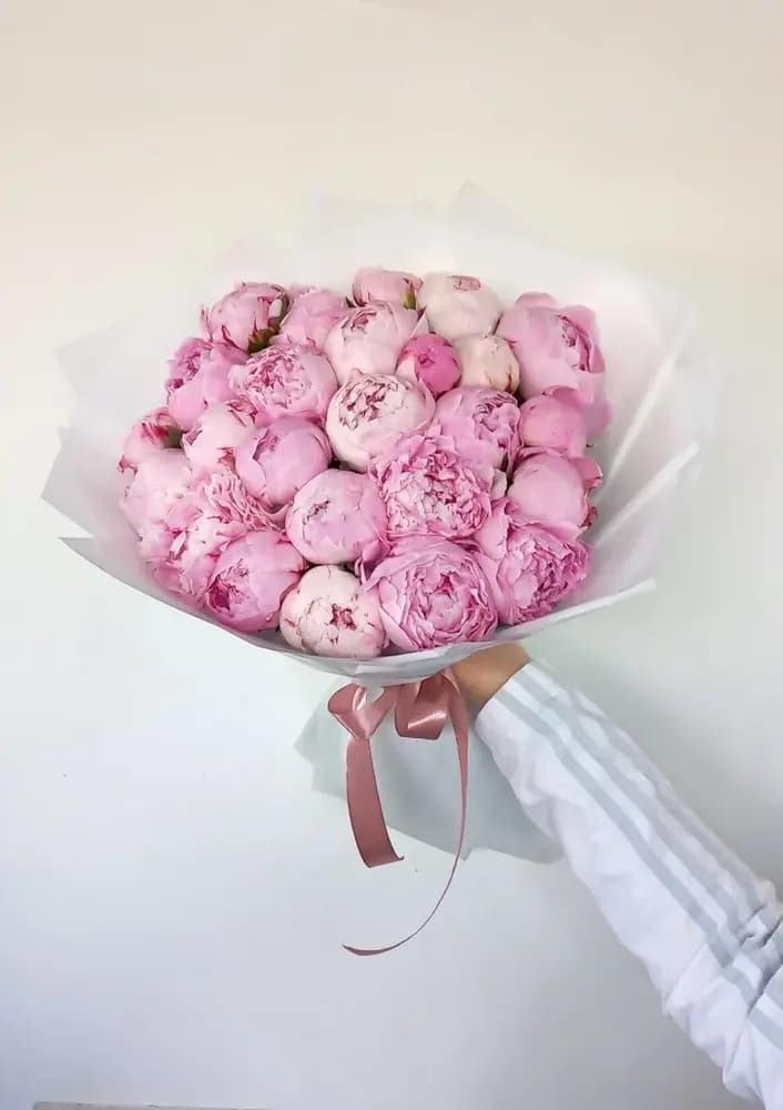 Пионы букет