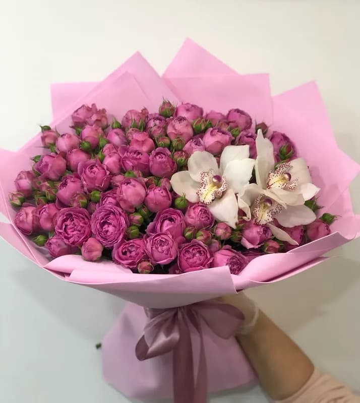 «Нежный Микс Пионовидных Роз и Орхидеи»